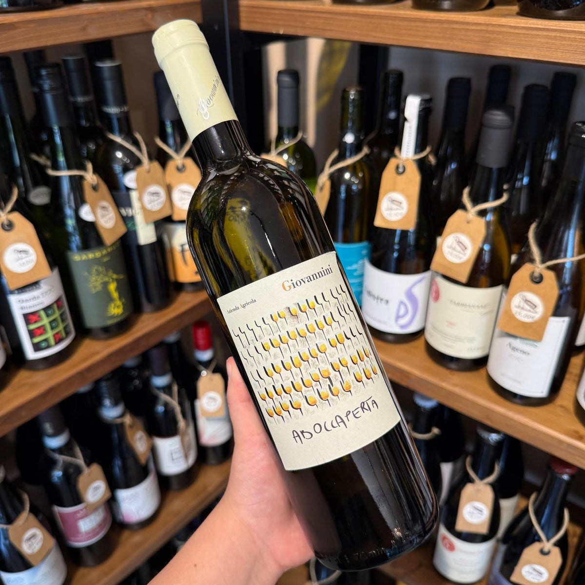 a-bocca-aperta-trebbiano-giovannini-bottiglia