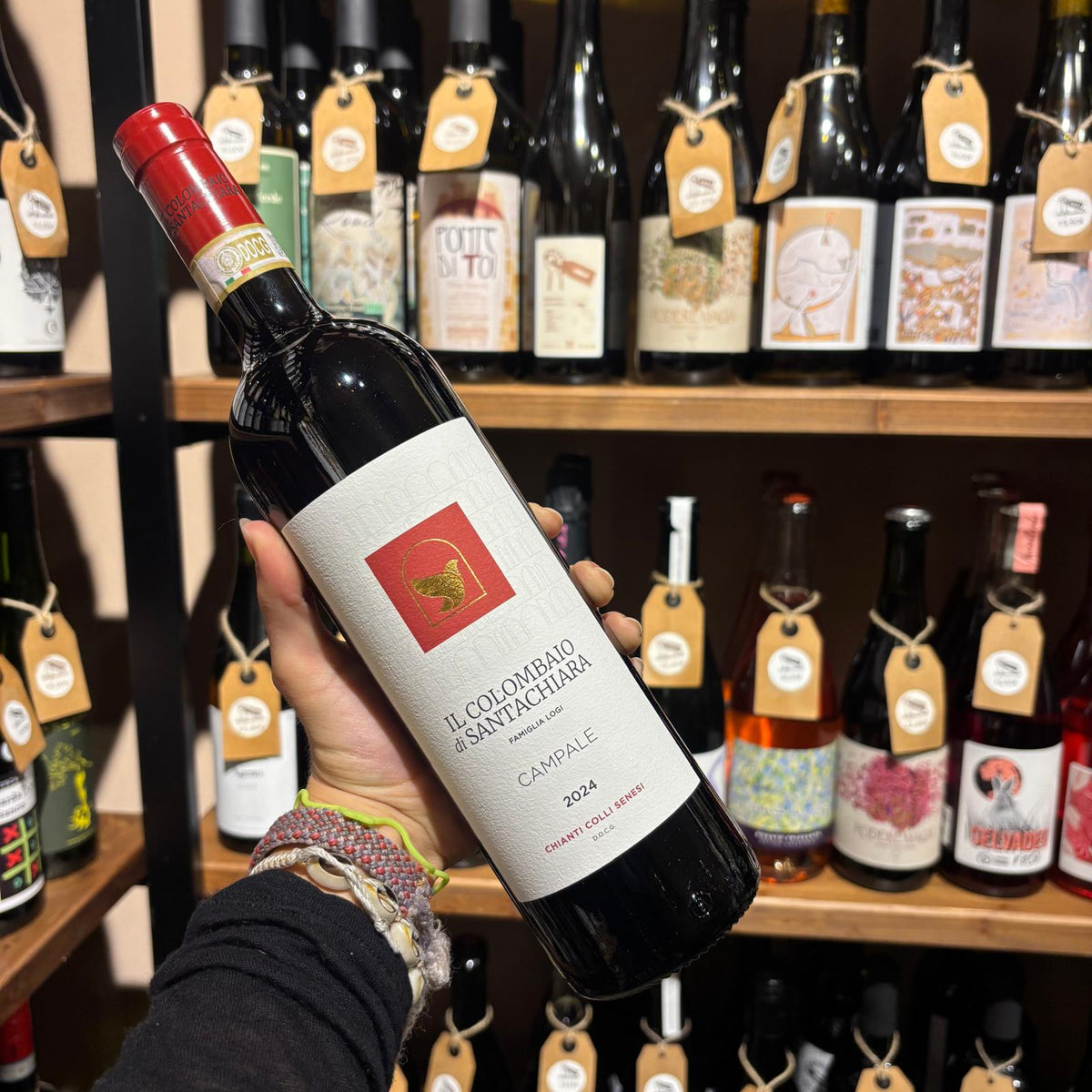 Bottiglia di Campale Chianti Colli Senesi DOCG de Il Colombaio di Santa Chiara.