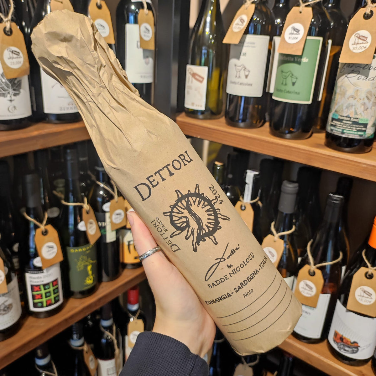 Dettori Bianco 2021 di Tenute Dettori, vino bianco naturale della Sardegna