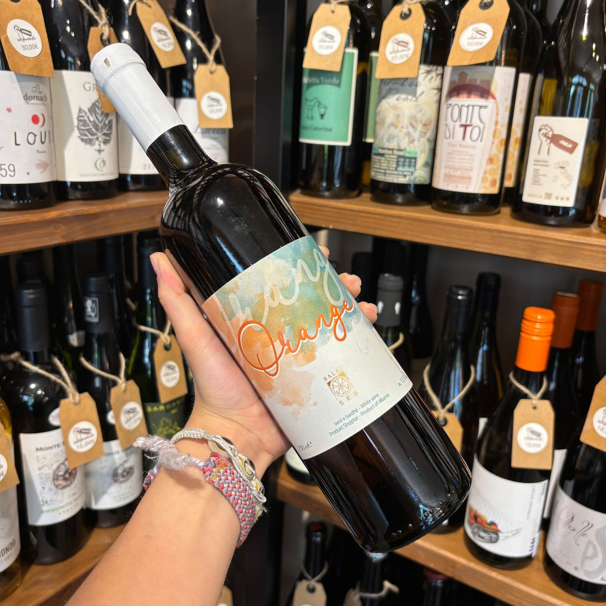 Bottiglia Orange Balaj SEB Winery orange wine naturale albanese